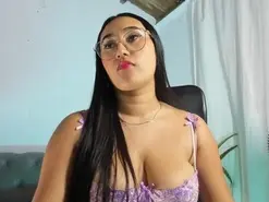 Amateur Best Webcam of Camila_Wood
