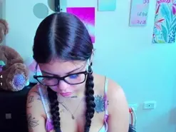 Amateur Live Sex of Emma_boo