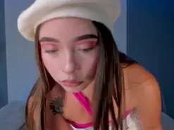 Amateur Live Sex Cam of AlinaKravitz