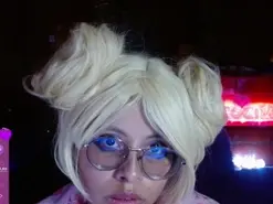 Amateur Live Sex Cam of MidoriQuinn