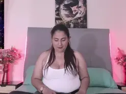 Amateur Adult Webcams of alma_alavares