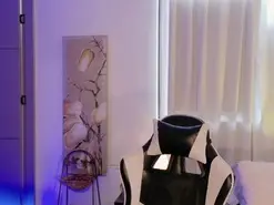 Amateur Live Sex Cam of ChloeMoreti