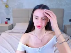 Amateur Sex Cam of SnowWhitee