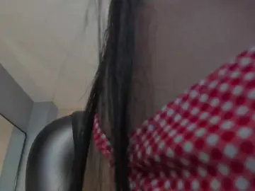 Bongacams Live Sex Cam of KatieNolanX