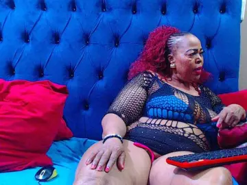 Bongacams Watch Live Sex Cams of Ebonycandy10