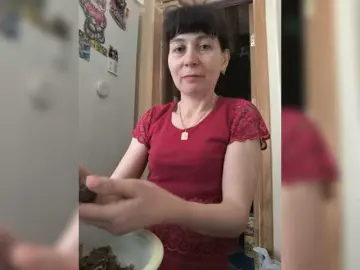 Bongacams Free Porn Cam of caroliiine