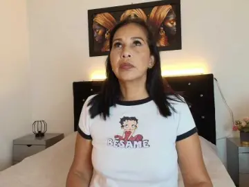 Bongacams Watch Live Sex Cams of Shanon-mature