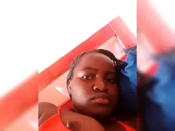 Bongacams Adult Webcam of Creamyypussy