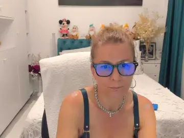Bongacams Sex Cam of SalomeJade