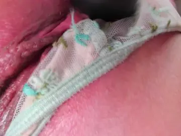 Bongacams Sex Cam of teeencute
