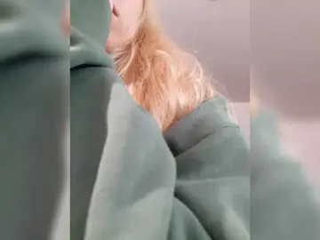 Bongacams Free Porn Cam of LittleSammy