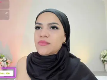 Bongacams Best live sex cam show of mhia-paris