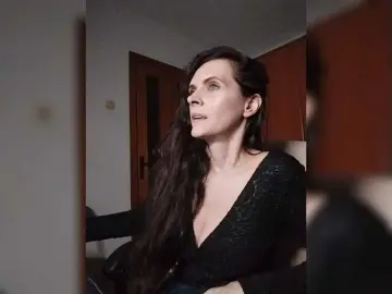 Bongacams Best live sex cam show of SexQueen11