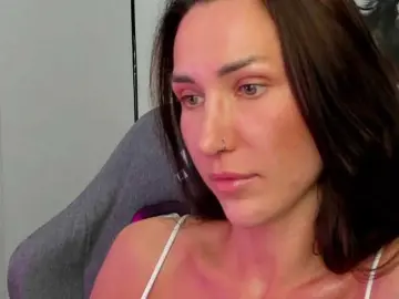 Bongacams Watch Live Sex Cams of X-ANNA