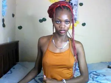 Bongacams Watch Live Sex Cams of Luna-Noir