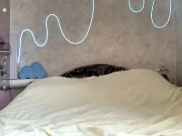 Bongacams Sex Cam of KimikoChandronnait