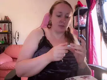 Bongacams Live Porn of NylonQueen