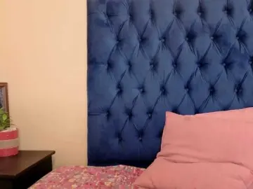 Bongacams Watch Live Sex Cams of DarkAngelMuseX