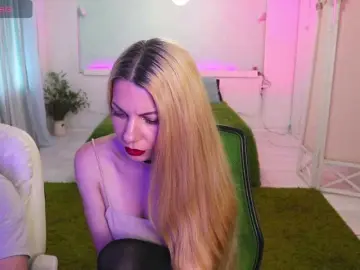 Bongacams Free Porn Cam of AlisaAleks