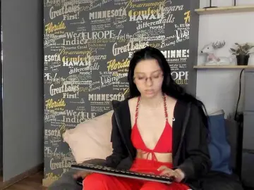Bongacams Free Live Porn of RavenBliss