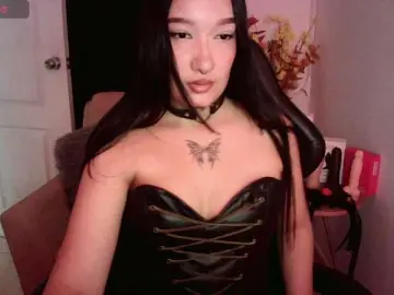 Bongacams Free Porn Cam of ThiaraDior