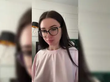 Bongacams Free Live Porn of Chiaralovee