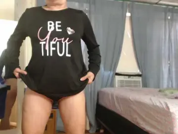 Bongacams Sex Cam of AnalTaxi