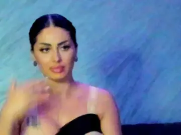 Bongacams Live Sex of CindyTail