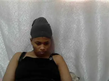 Bongacams Live Sex Cam of Caroldoly