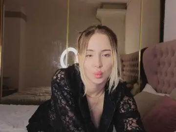 Bongacams Sex Chat of Bella-crazyy