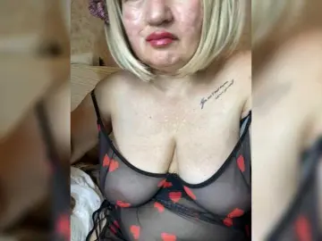 Bongacams Live Sex Cam of SVETIKBOMBOCHKA