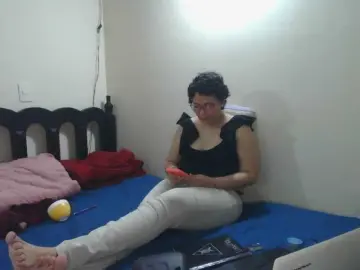 Bongacams Sex Cam of onlyLuxas23