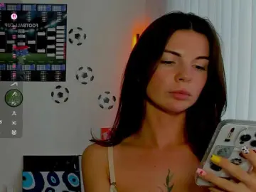 Bongacams Live Sex Cam of andrea-tasty