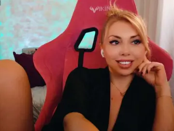 Bongacams Best live sex cam show of Cool-Baby