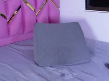 Bongacams Free Porn Cam of kinkyandsavage