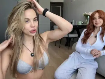 Bongacams Sex Cam of diffgirls1-1