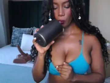 Bongacams Sex Cam of Ladyhoneyhotpot