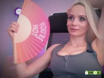 Bongacams Free Live Porn of purple-love