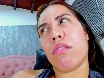 Bongacams Watch Live Sex Cams of lissa-jhonson