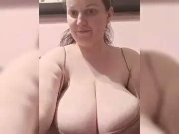 Bongacams Free Live Porn of LadyAlma