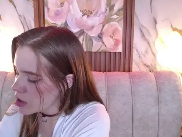Bongacams Watch Live Sex Cams of PrettyAriel