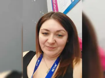 Bongacams Live Sex Cam of LillyJosepha