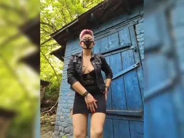 Bongacams Sex Chat of BUSINKA-25
