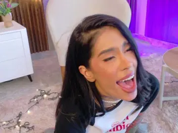 Bongacams Sex Cam of EmmaaFoster