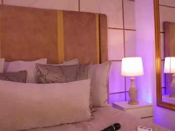 Bongacams Free Porn Cam of lyrabellini