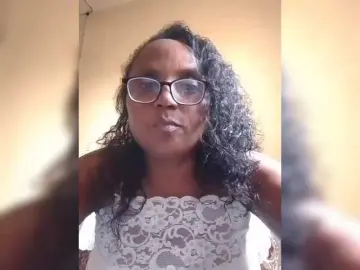 Bongacams Free Porn Cam of hotmomsexy