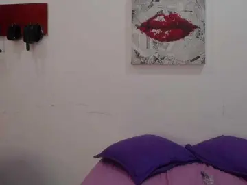 Bongacams Watch Live Sex Cams of HazeAndKush