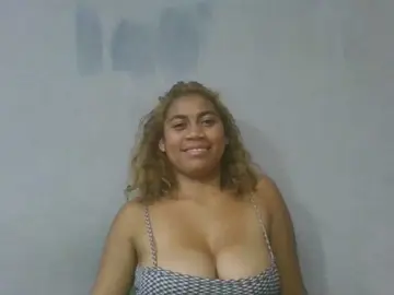 Bongacams Watch Live Sex Cams of Estela