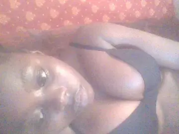 Bongacams Free Porn Cam of PrettyG