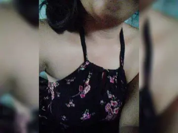 Bongacams Adult Webcam of XXhornywetprincess99XX